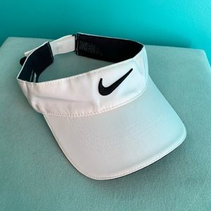 Nike Golf White Visor